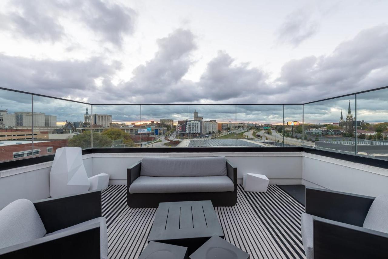 Flexhome Skywalk To Fiserv 1Br Apt U5 Milwaukee Exteriör bild