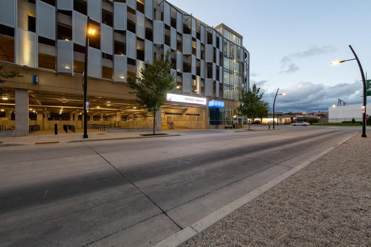 Flexhome Skywalk To Fiserv 1Br Apt U5 Milwaukee Exteriör bild
